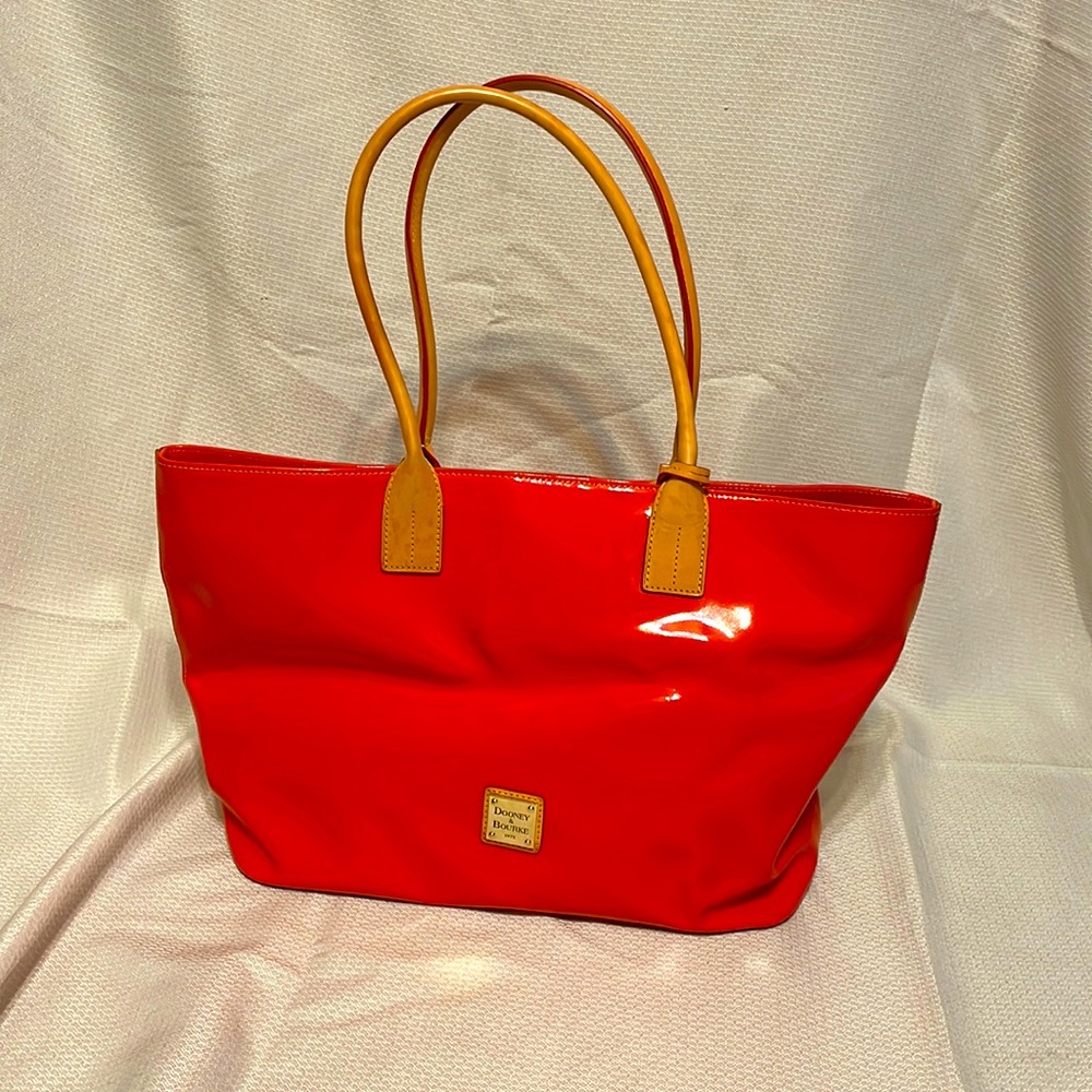 Dooney & Bourke Tote Bag